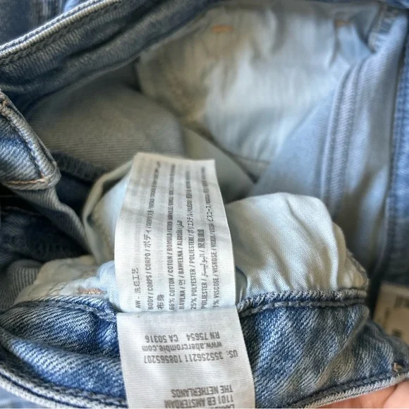 Hollister curvy ultra high-rise skinny ankle denim jeans - Picture 4 of 7